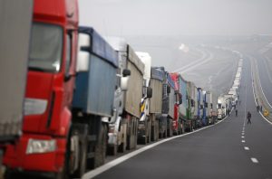 Огромные очереди фур из-за акции поляков скопились на границе с Украиной