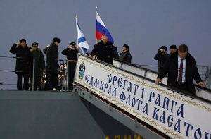 Путин пообещал продолжить увеличивать морскую мощь России