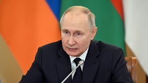Путин: Украина нам не враг, а Запад действует руками украинцев