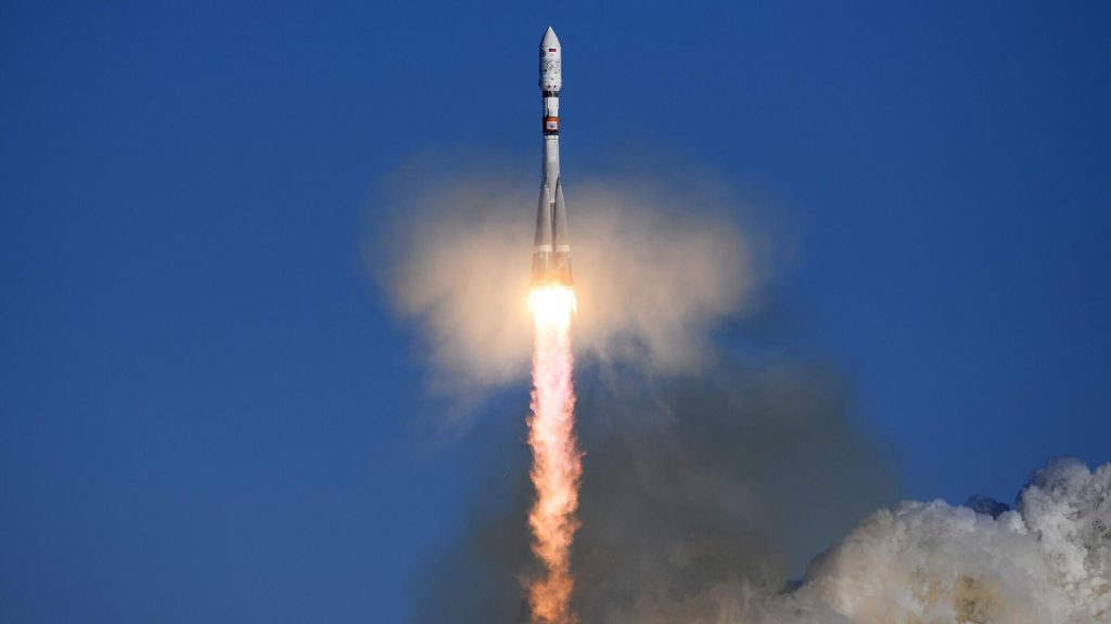 Лукашенко: Беларусь не планирует разработку космических ракет