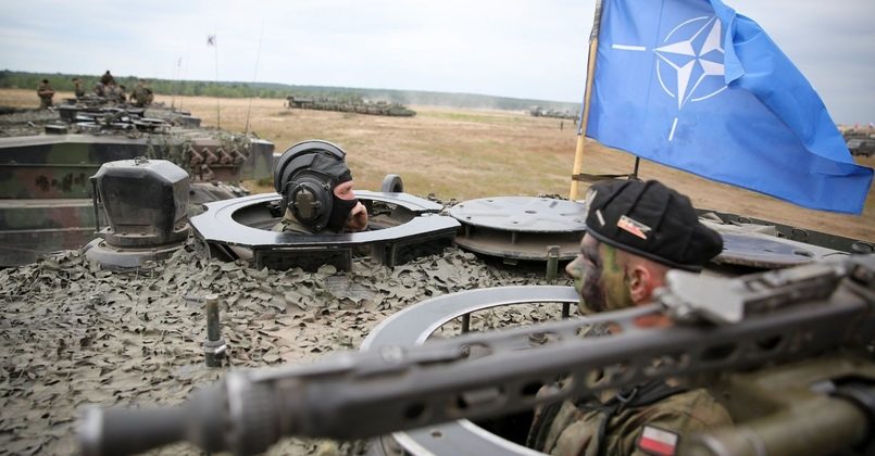 Беларусь заявляет о признаках подготовки Запада к военным действиям и укрепляет оборону