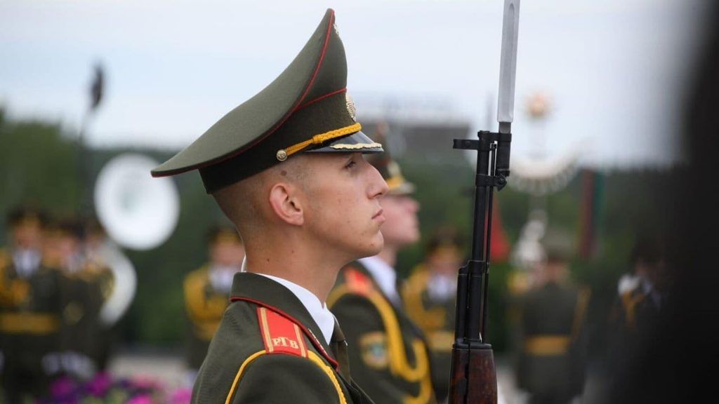 Лукашенко подчеркивает готовность Беларуси мгновенно реагировать на агрессию