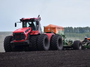 Беларусь намерена построить в Казахстане три завода сельхозтехники