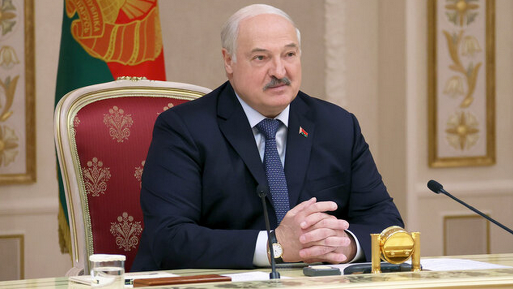 Лукашенко: Единственное соперничество между белорусами и шведами – на спортивных аренах