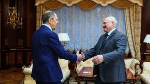 Лукашенко поблагодарил Лаврова за содействие по вступлению РБ в ШОС