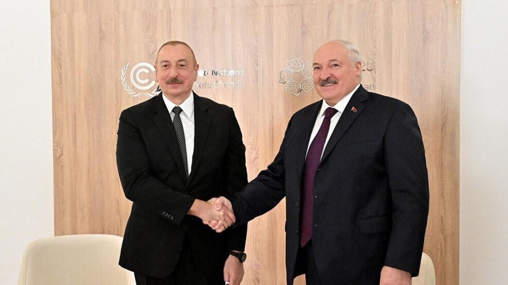 Лукашенко и Алиев обсудили стратегическое партнерство на фоне Всемирного климатического саммита