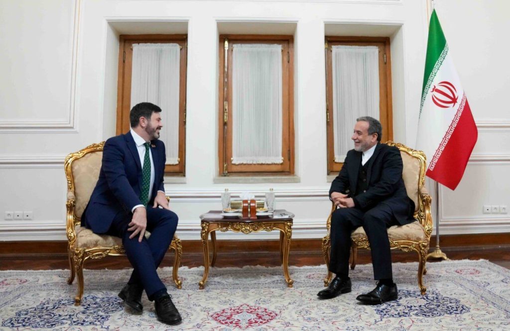 Беларусь и Иран договорились о механизмах углубления сотрудничества в экономике и политике