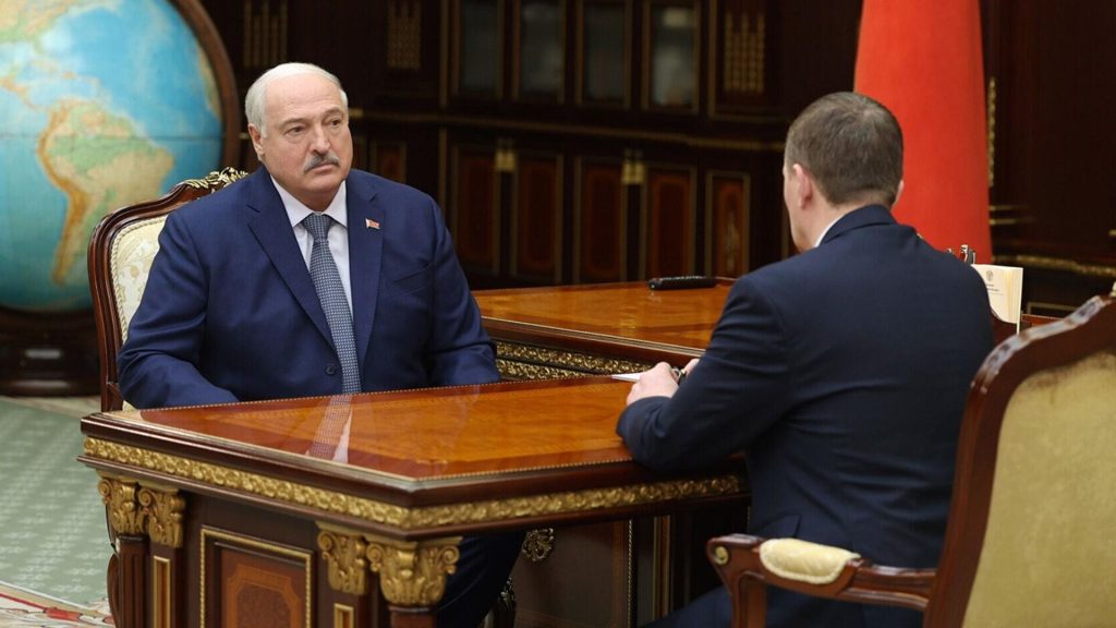 Лукашенко поручил Турчину добиться окончательного решения по нефти и стратегическим вопросам в Москве