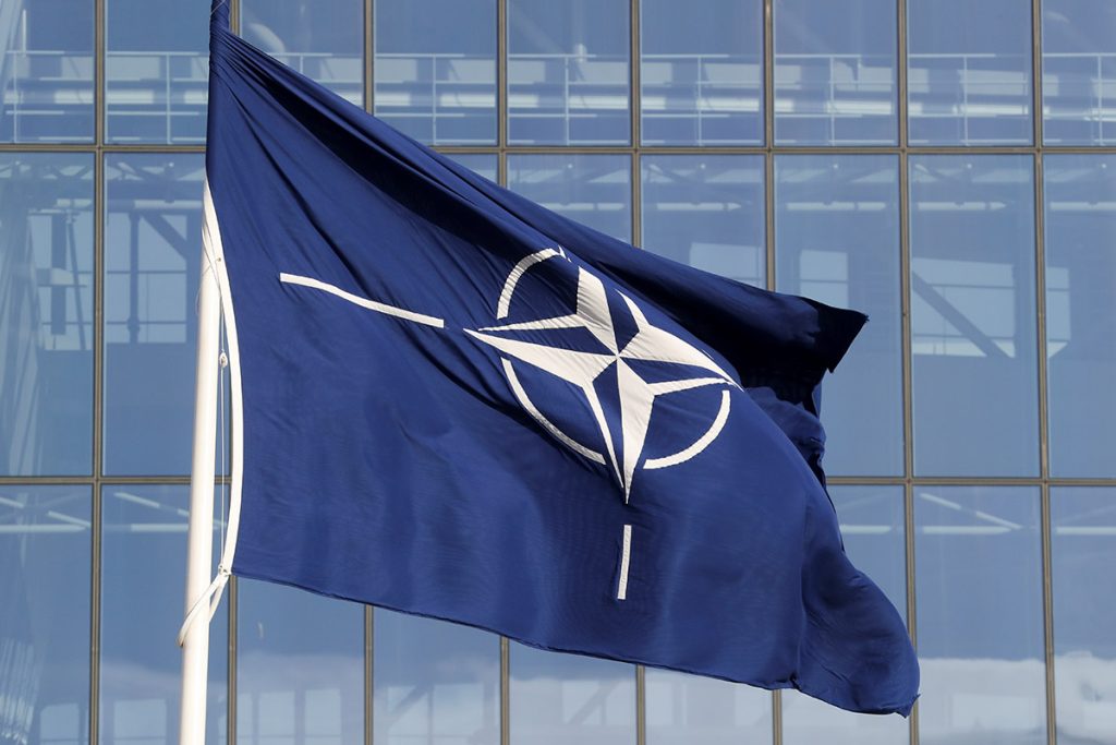 НАТО рассматривает размещение гиперзвукового оружия в Европе