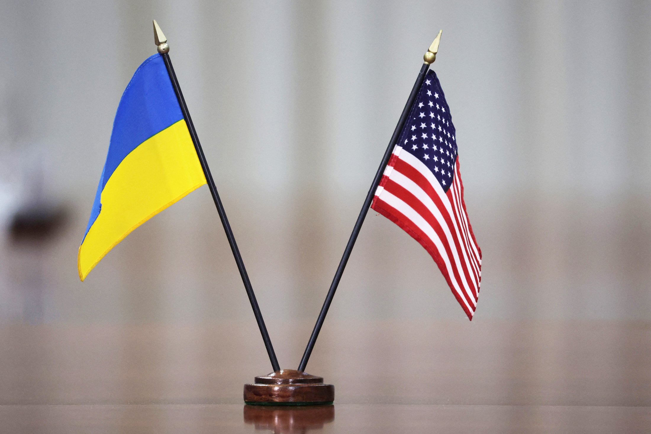 США отказываются быть посредником в переговорах по Украине