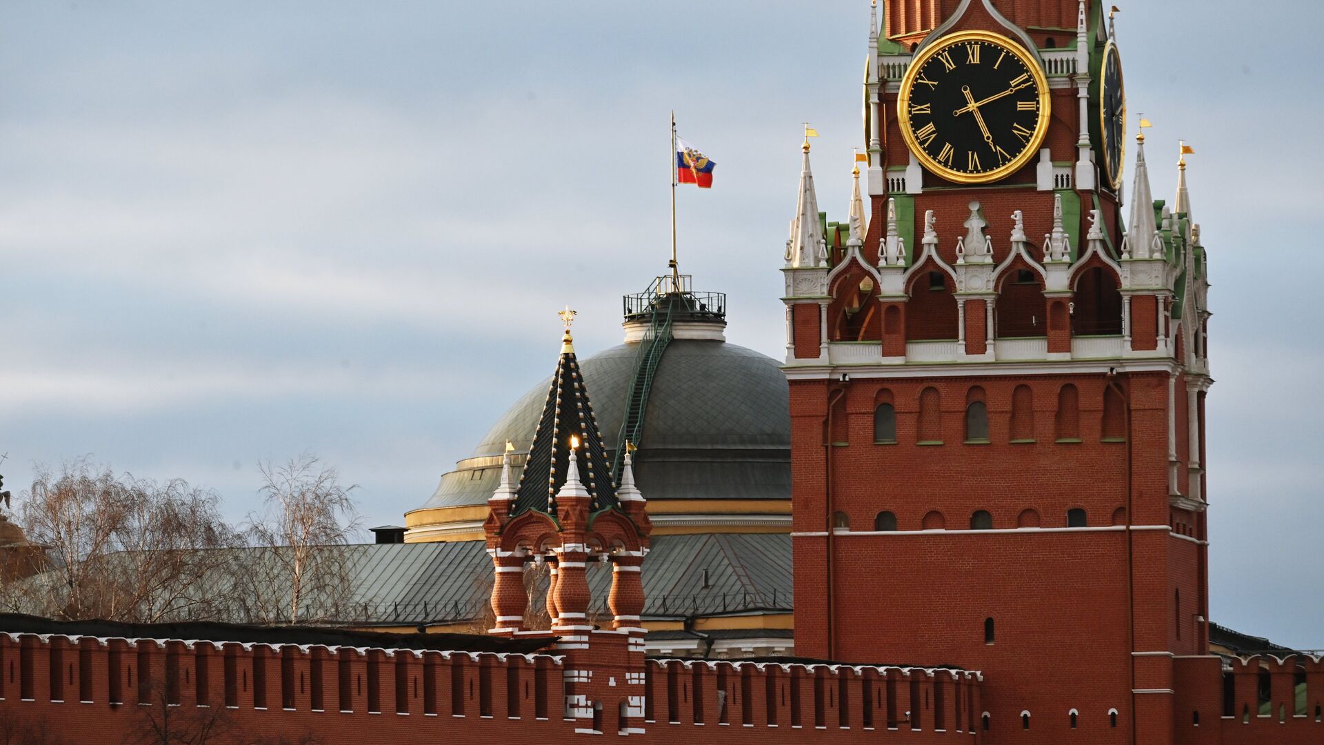В Кремле заявили о враждебной позиции Польши по отношению к РФ