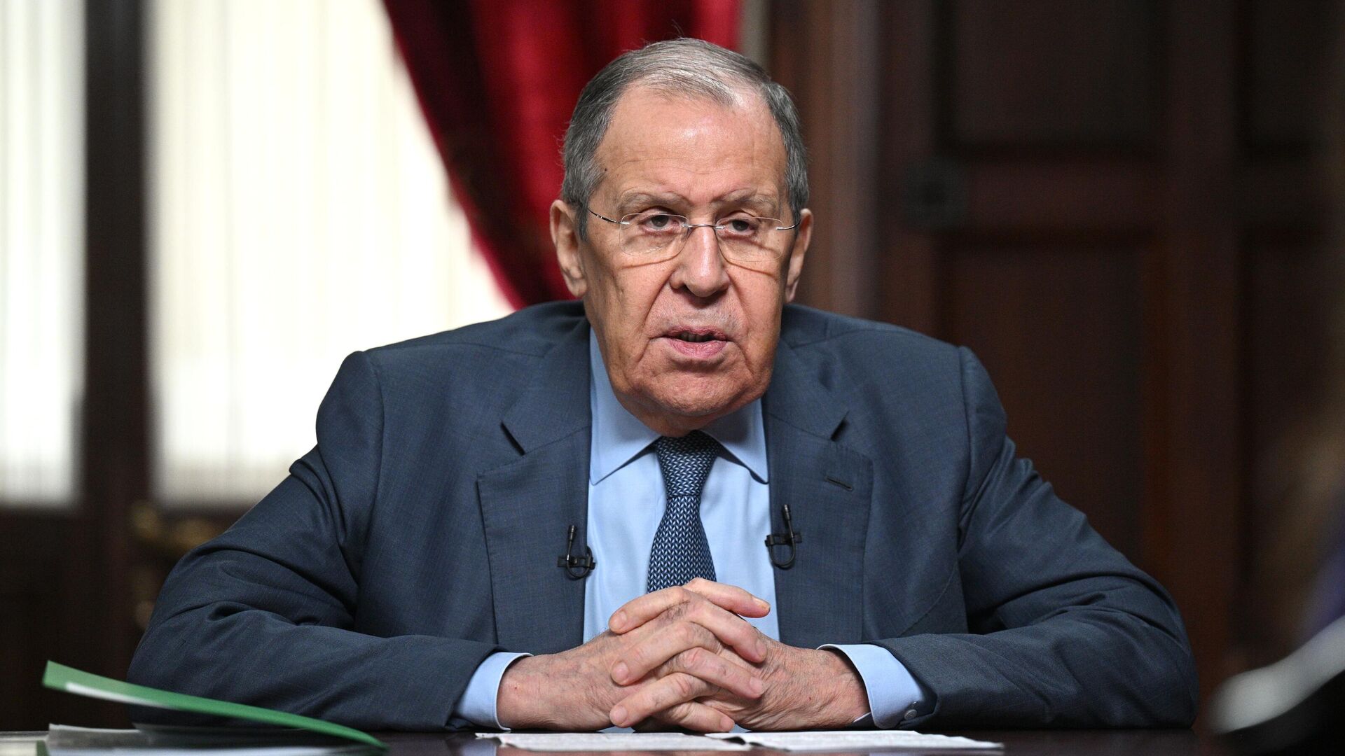 Лавров обвинил Европу в ведении войны против РФ под знаменем нацизма