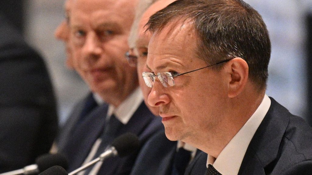 Делегация России прибыла в Стамбул для второго раунда переговоров с Украиной