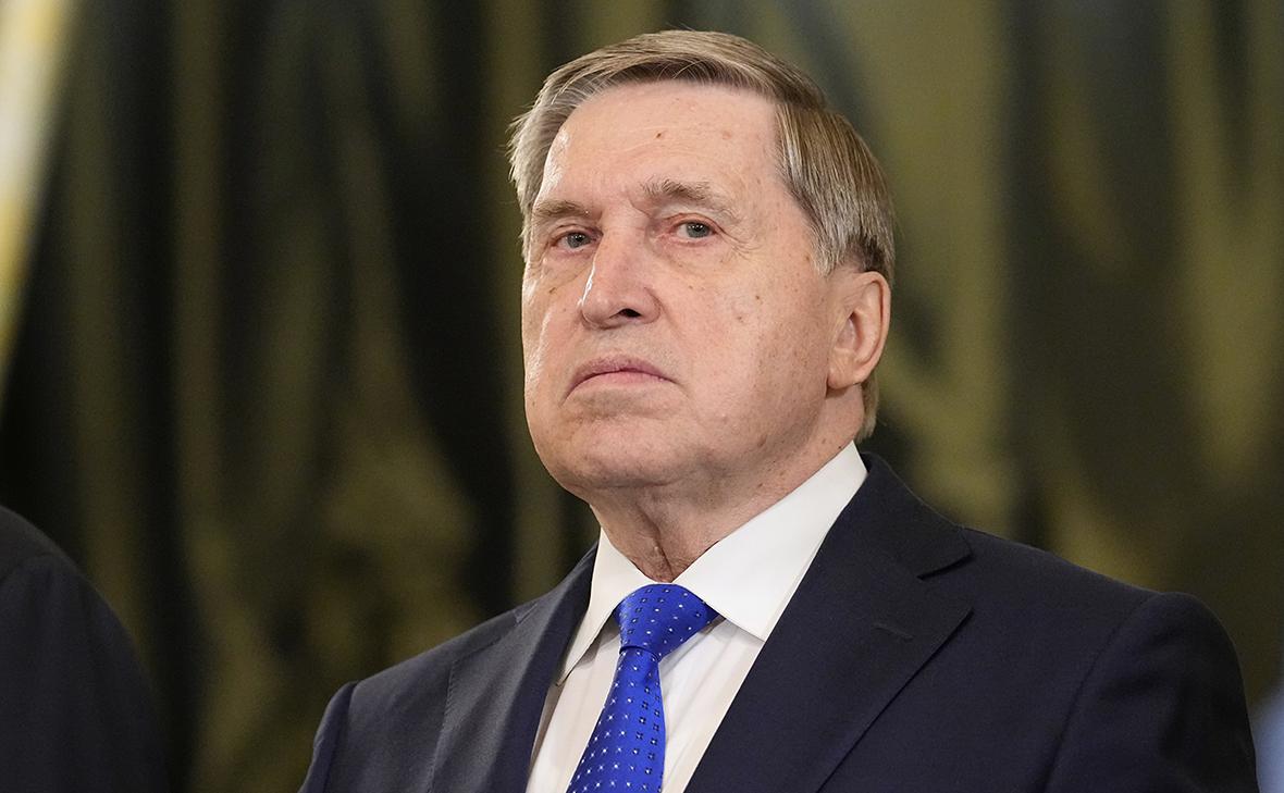 Ушаков анонсировал переговоры Путина и Си Цзиньпина в сентябре