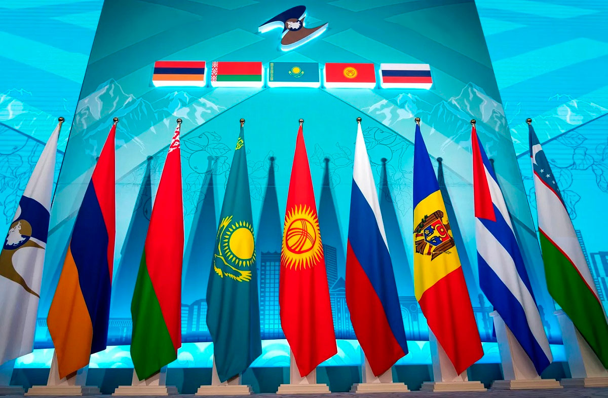 Глазьев спрогнозировал рост экономики ЕАЭС темпами Китая и Индии