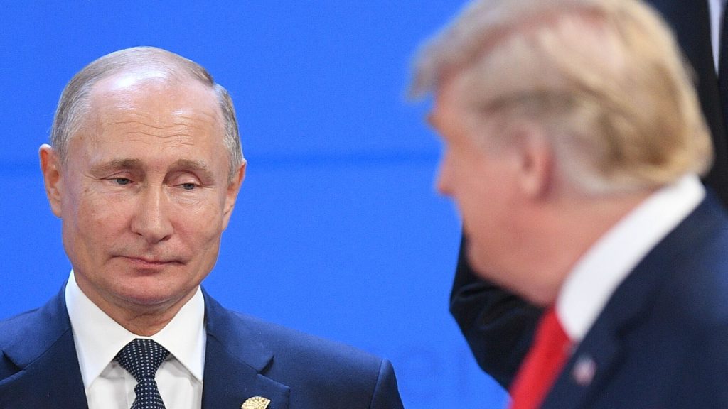 Трамп: на встрече с Путиным призову положить конец украинскому конфликту