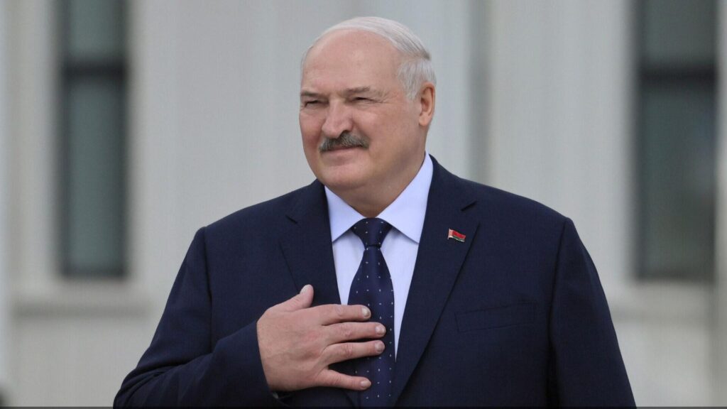 Лукашенко раскрыл новые подробности телефонного разговора с Трампом