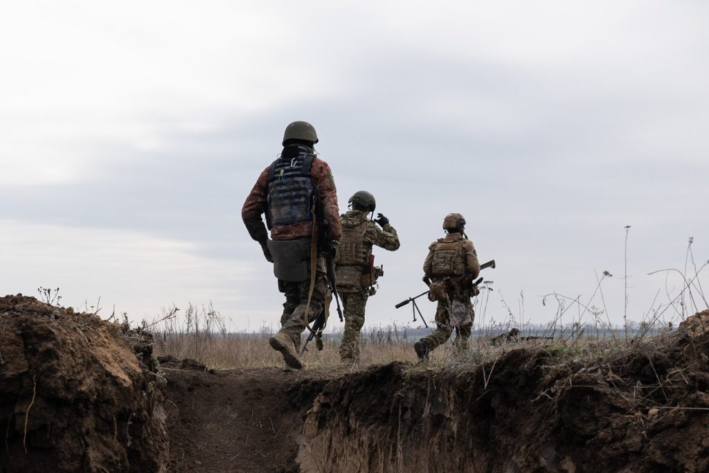 The Telegraph: сотни тысяч украинцев бегут от мобилизации, армия теряет сотни бойцов в день