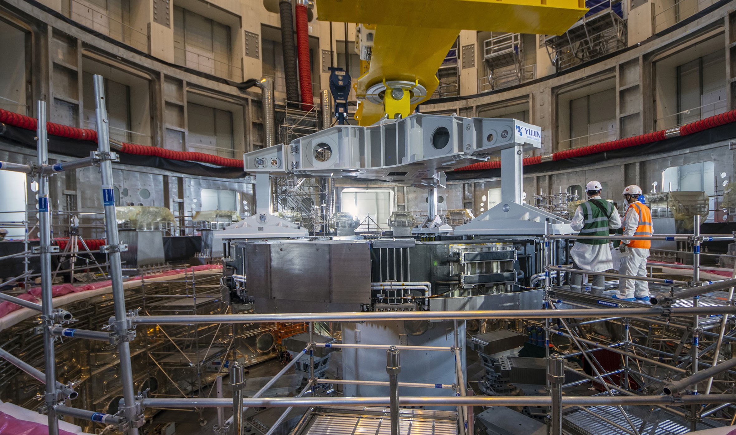 В РФ начали испытания уникального материала для термоядерного реактора