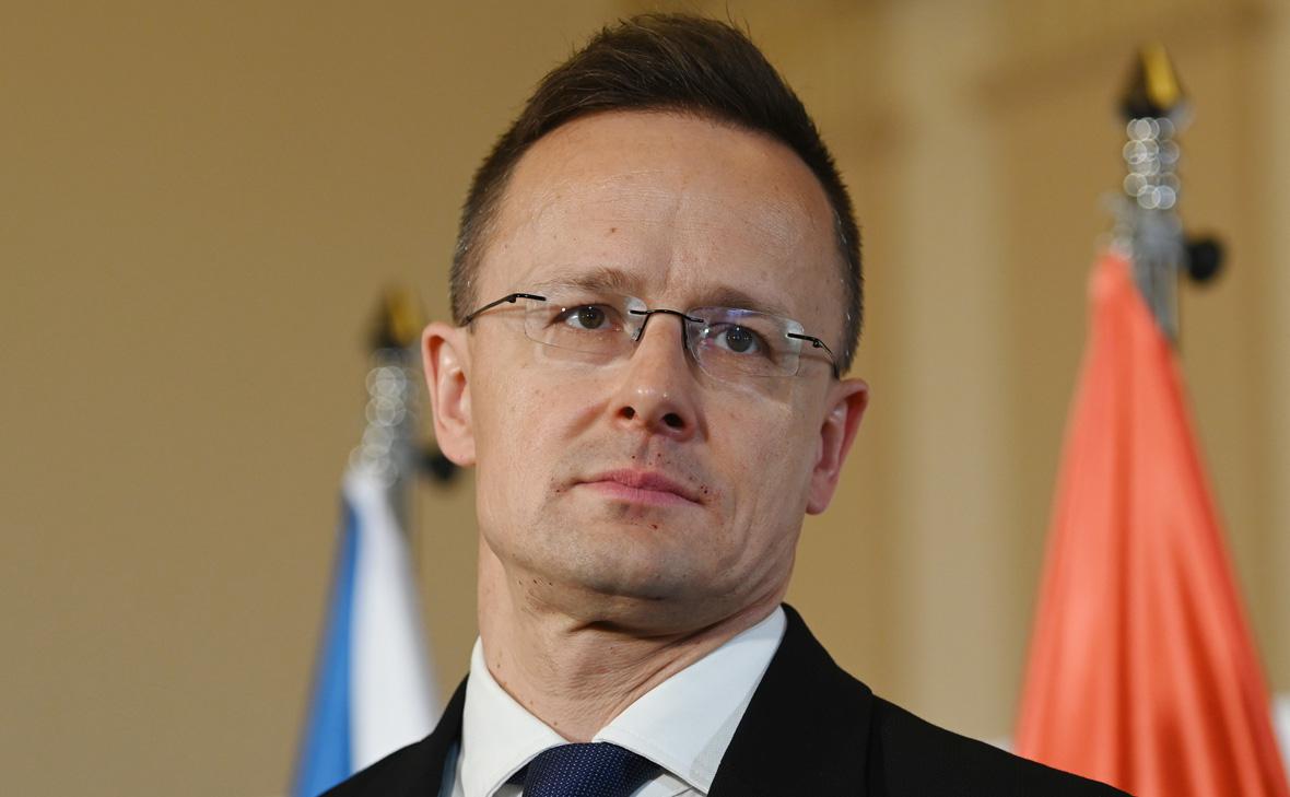 Сийярто: страны ЕС не заинтересованы в успехе мирного процесса на Украине