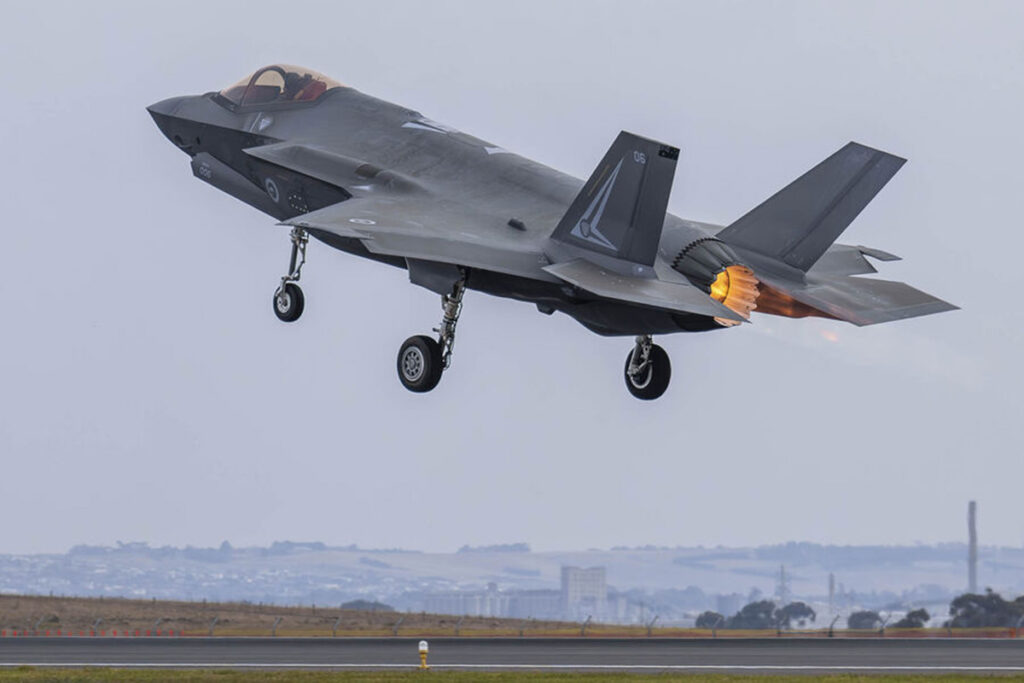 Spiegel: Германия намерена приобрести у США еще 15 истребителей F-35 для миссий ядерного сдерживания