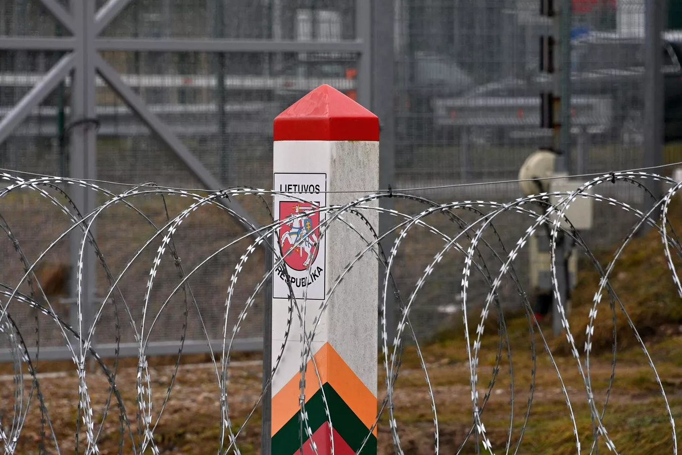 Литва примет решение по границе с Беларусью 19 ноября