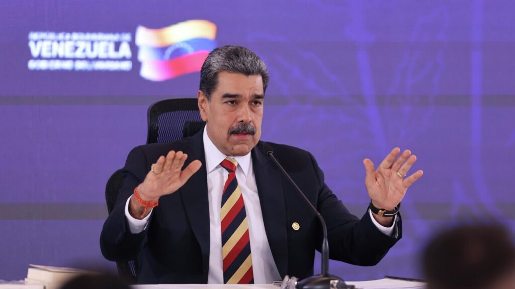 Трамп пригрозил Мадуро применением силы — СМИ