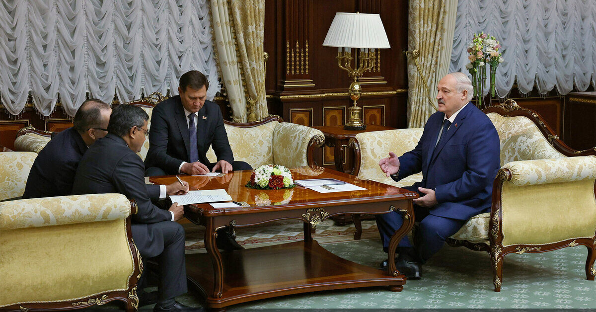 «Ждем в Беларуси»: Лукашенко пригласил Моди в Минск