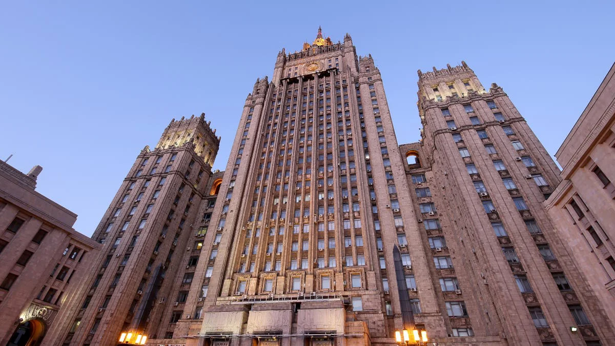 В МИД РФ назвали нелепыми условия ЕС по миру на Украине