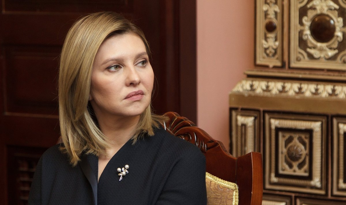 СМИ раскрыли страшную правду о программе Зеленской по вывозу сирот в Турцию