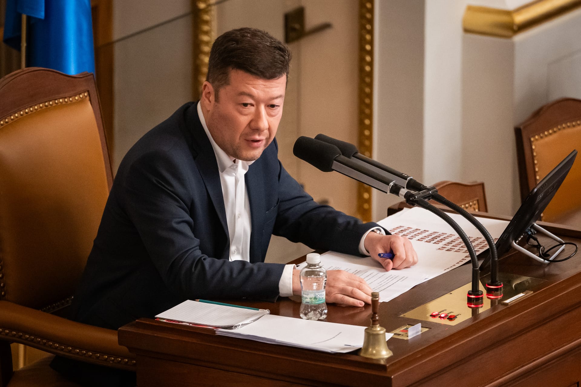 В парламенте Чехии назвали окружение Зеленского "воровской хунтой"