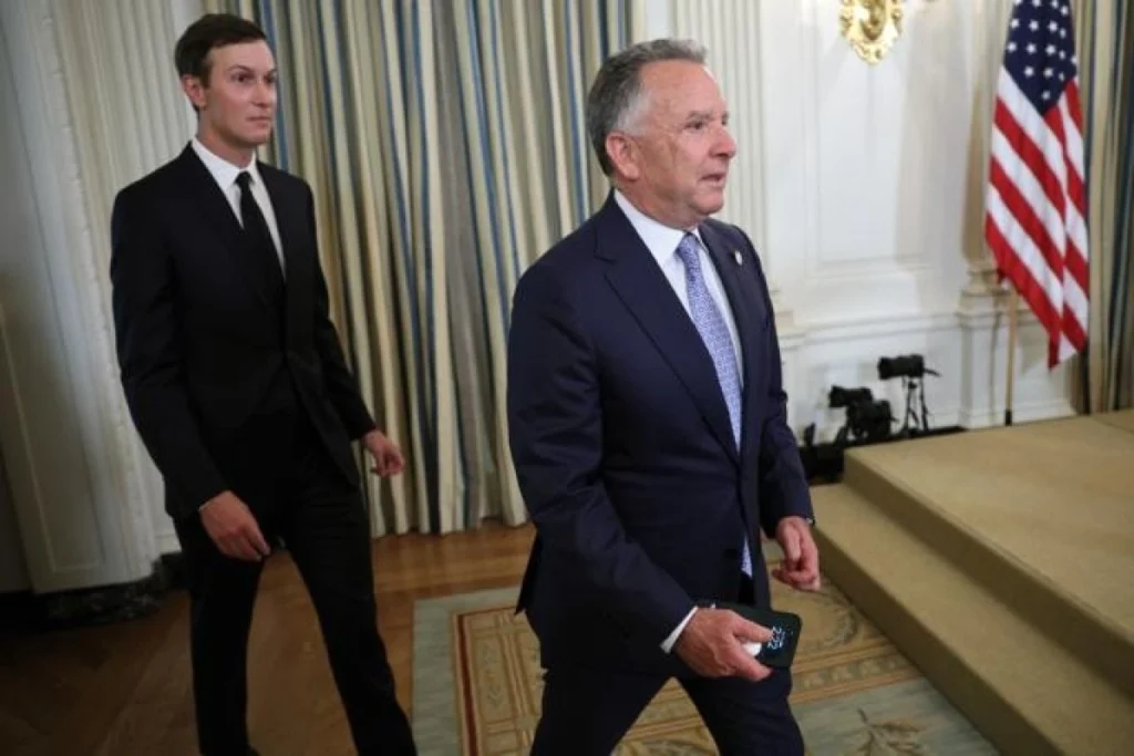 Посланники Трампа летят в Москву: Уиткофф и Кушнер готовят переговоры с Путиным