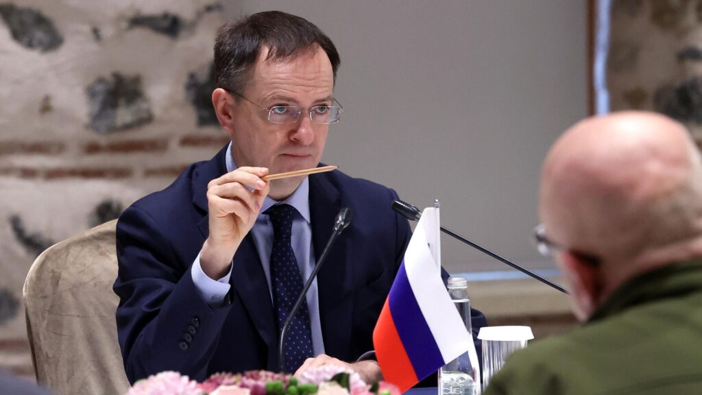 Тайная встреча в Женеве: Мединский два часа говорил с украинской делегацией