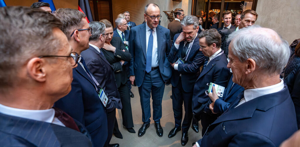 Запад «прикрывает преступления»: СМИ обвинили Мюнхенскую конференцию в лицемерии