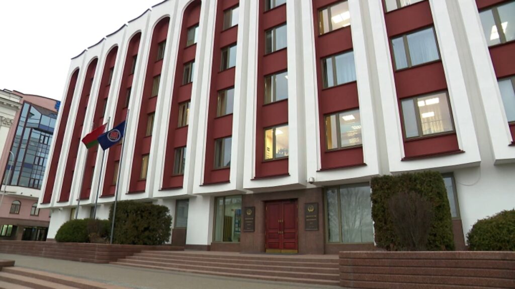 Кубинский кризис? В МИД Беларуси выступили с предупреждением