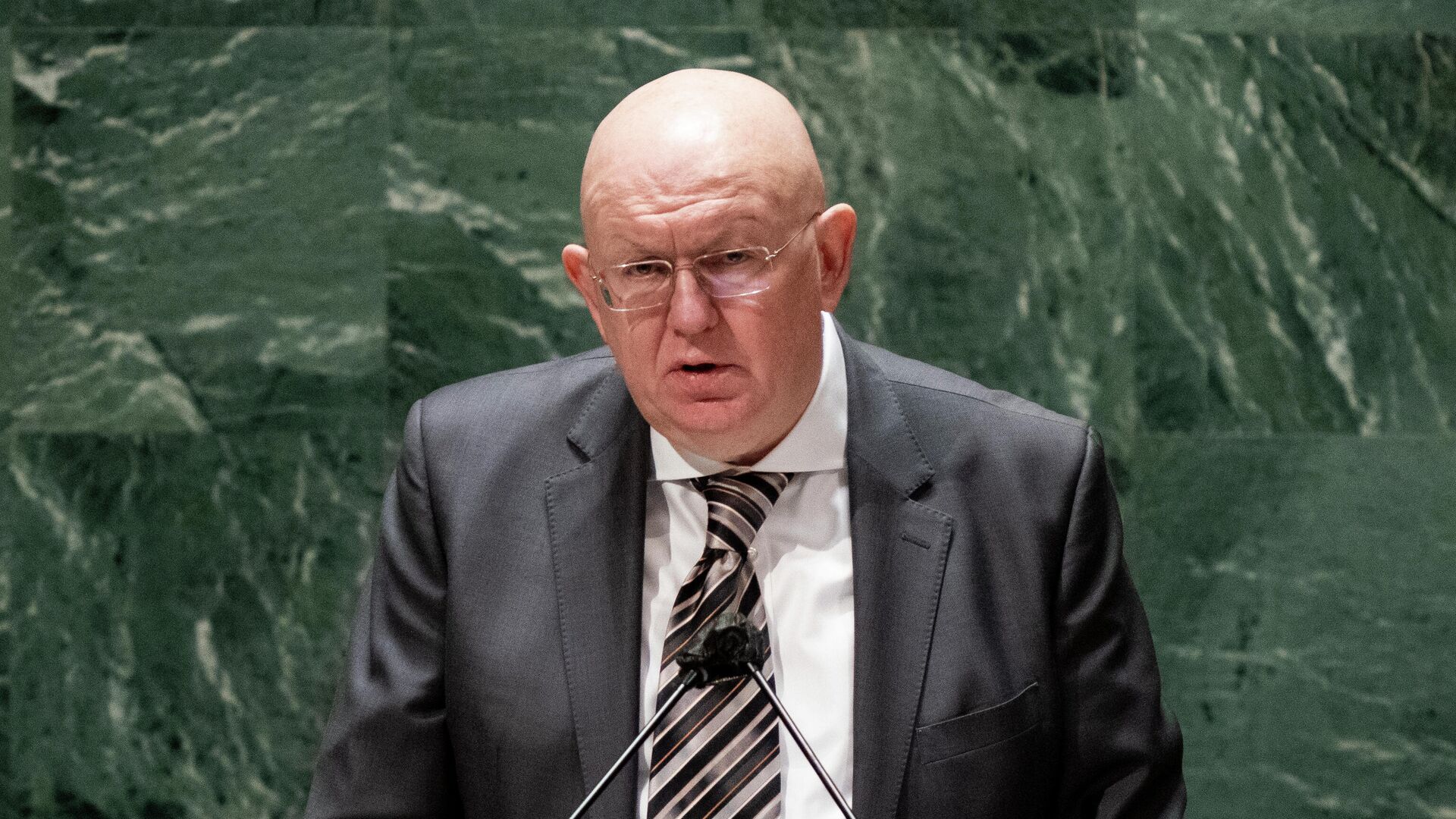 Небензя назвал военным преступлением удар ВСУ по Старобельску