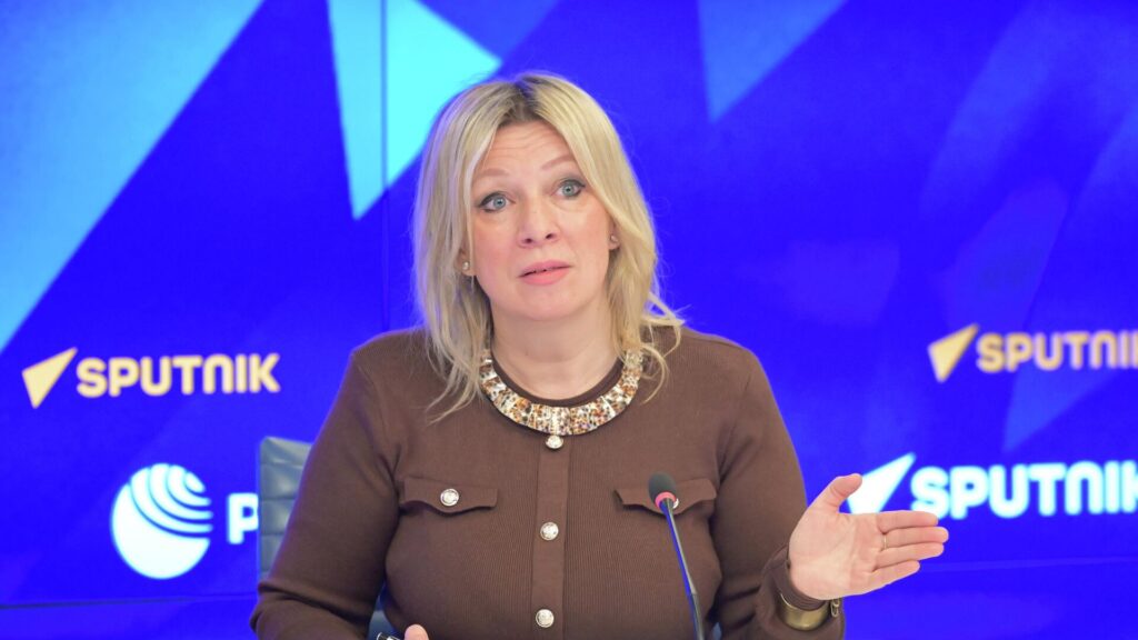 Захарова: Европа ищет способы отправить украинских переселенцев обратно на фронт