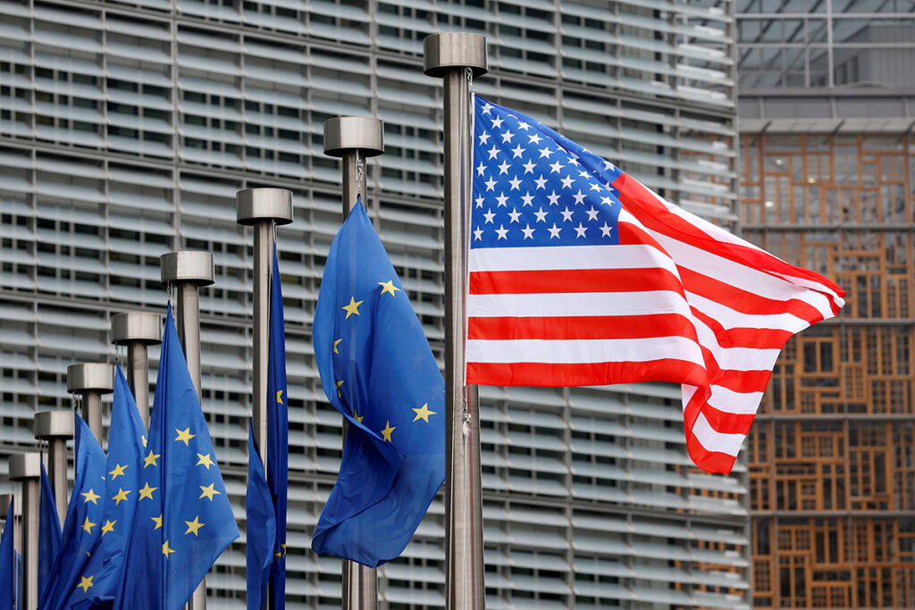 Опрос шокировал Европу: лишь 11% жителей ЕС считают США союзником