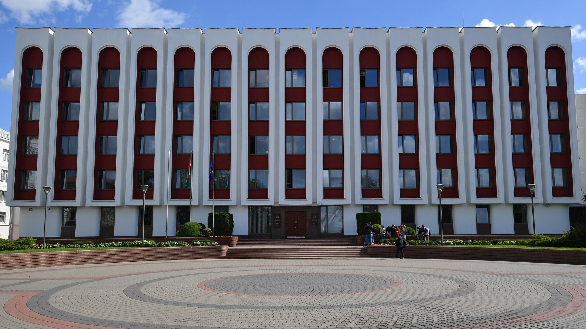 Минск намерен добиться международного расследования удара ВСУ по автобусу