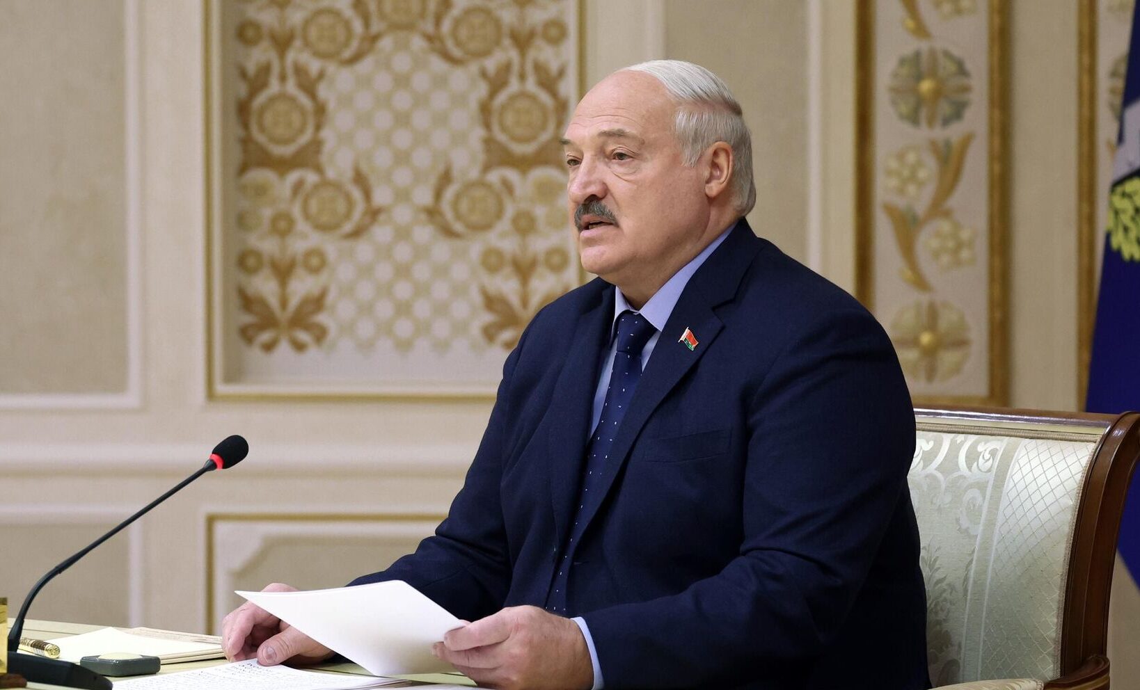 Кадровый день: Лукашенко назначил послов и министров
