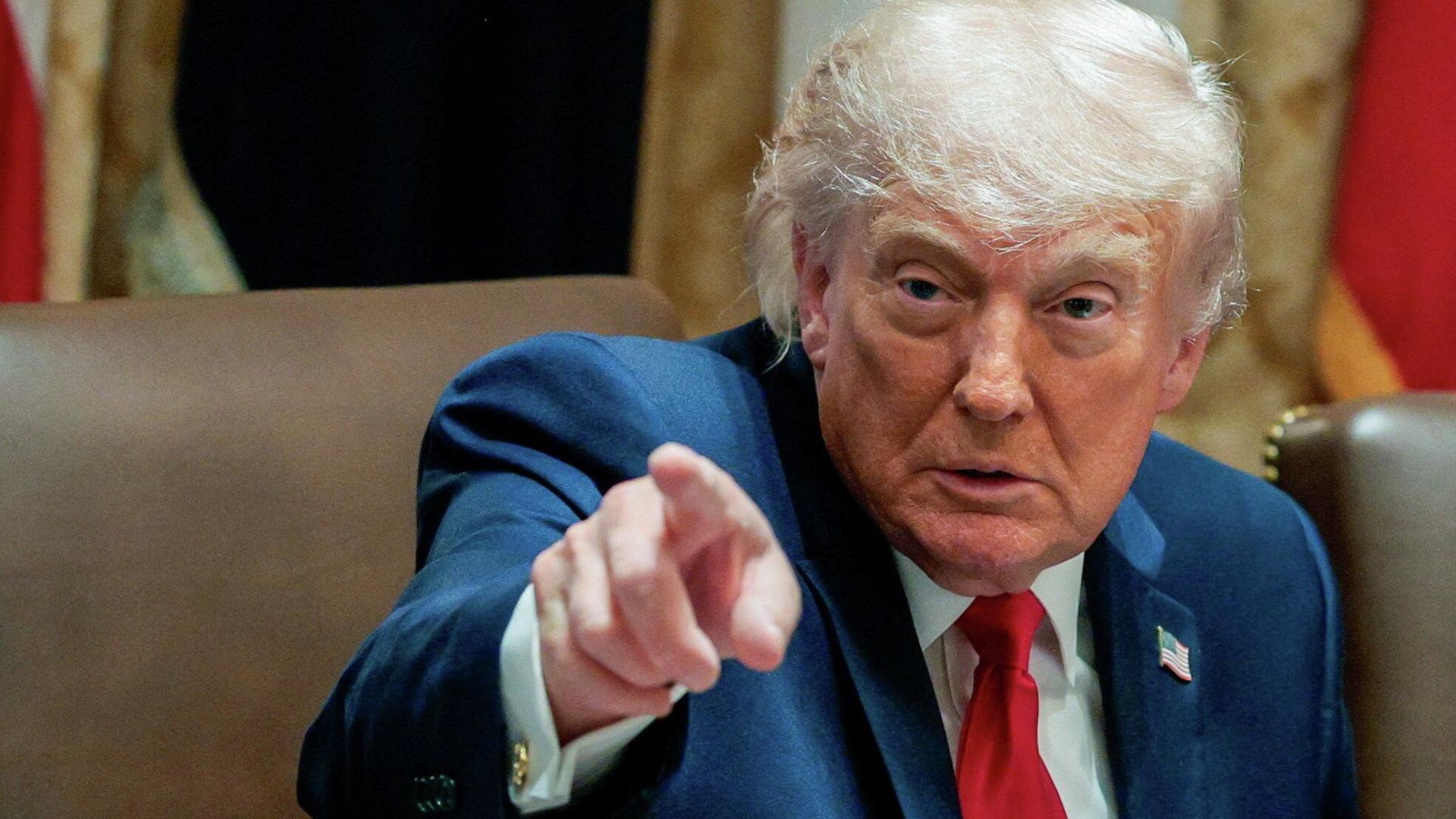 Трамп пригрозил ЕС пошлинами из-за штрафов американским компаниям