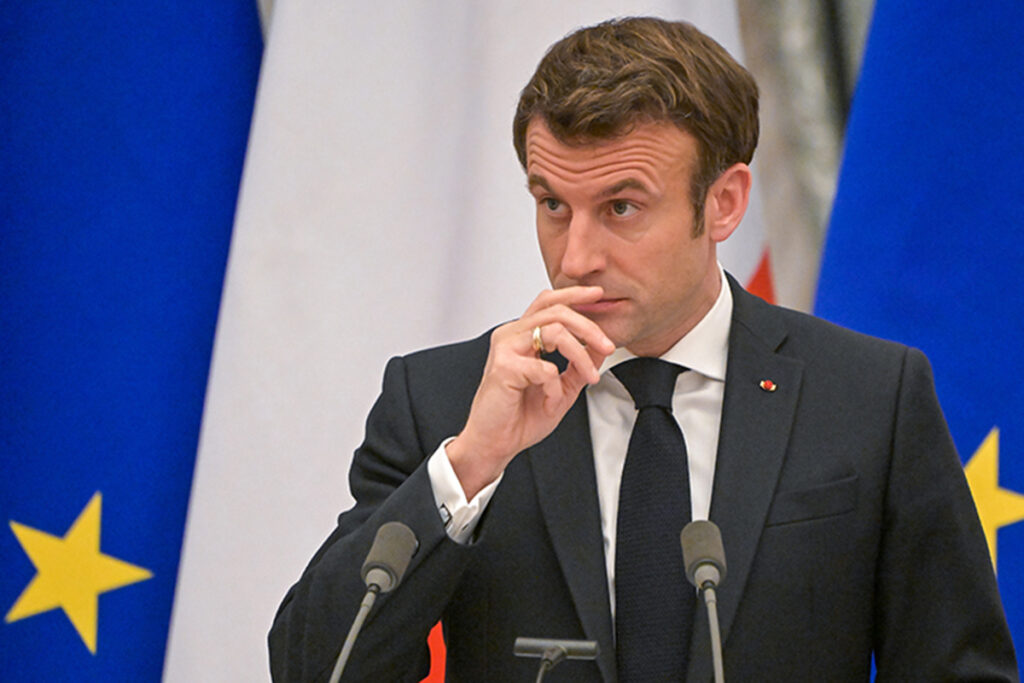 Макрон призвал страны ЕС ускорить выпуск вооружений