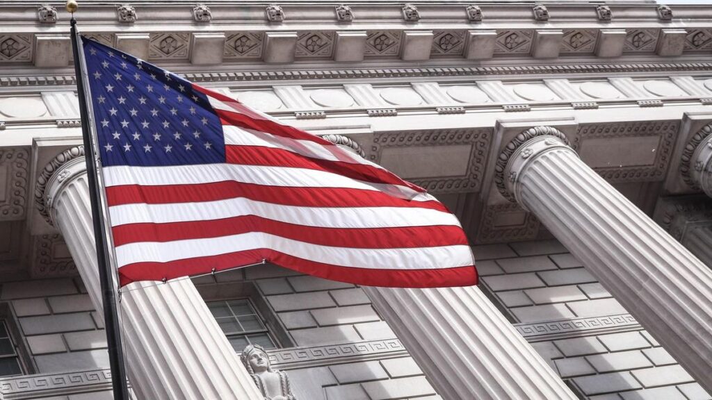 В России заявили о многомиллиардных потерях США из-за санкций