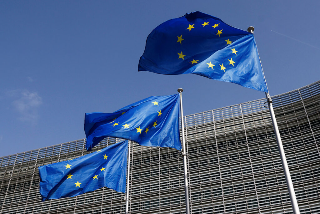 ЕС может усилить давление на Грецию и Испанию из-за помощи Украине