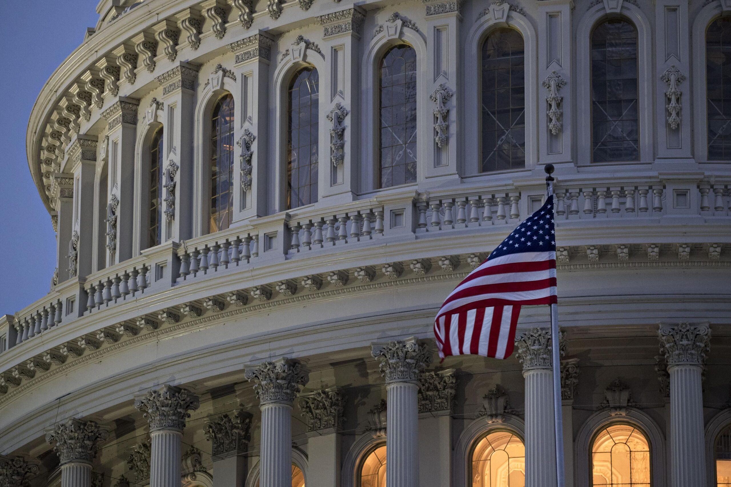 В США призвали всех нелегалов покинуть страну