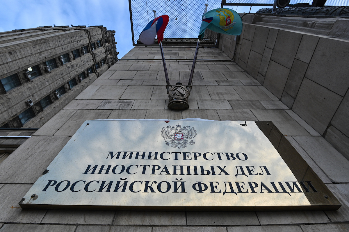 В МИД России рассказали, сколько продержится Украина без помощи Запада