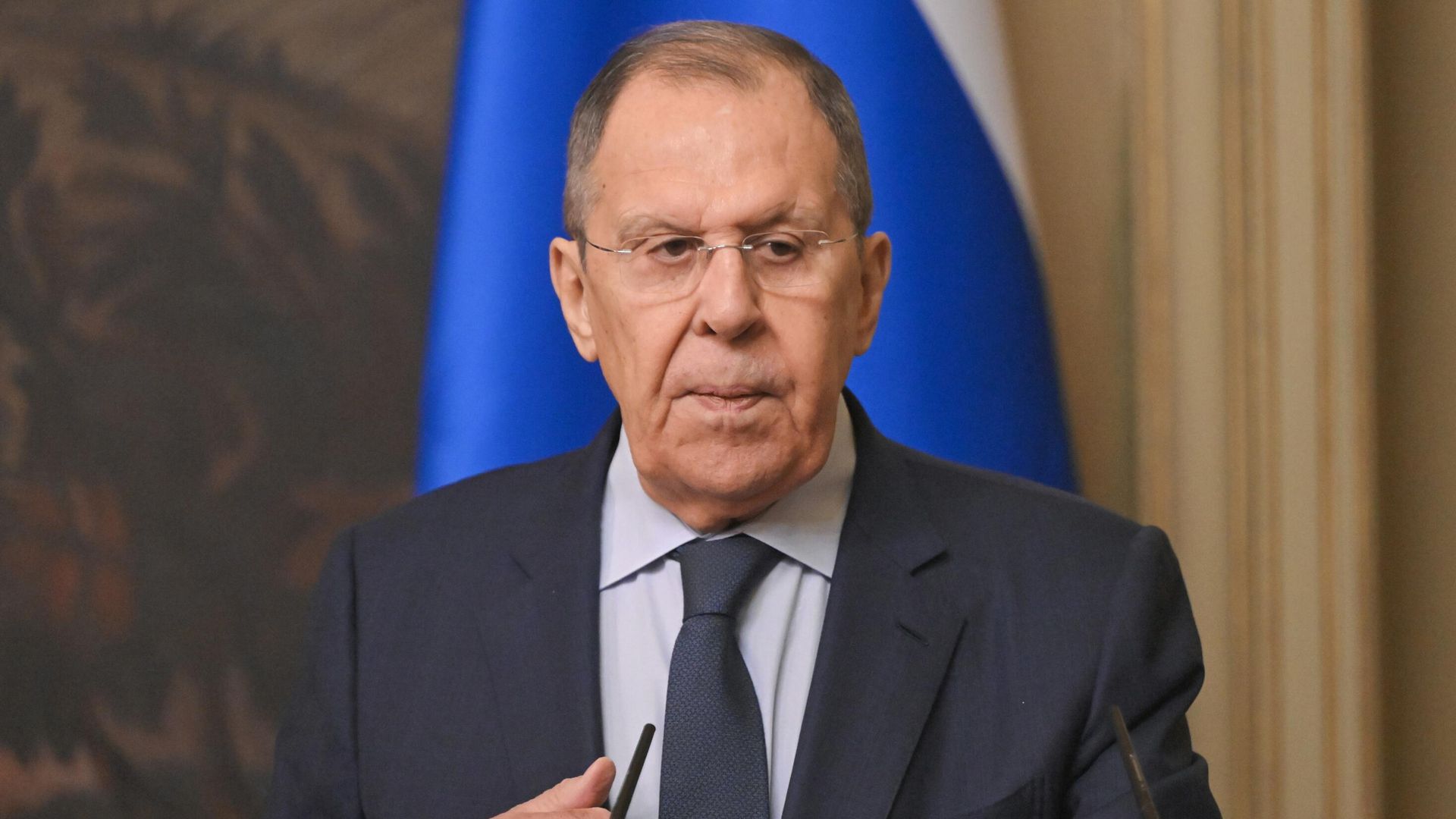 Лавров уверен в неизбежности мобилизации женщин на Украине
