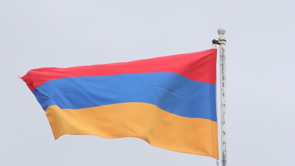 Пашинян подтвердил приверженность Армении сотрудничеству в рамках ЕАЭС