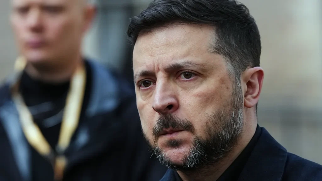 Зеленский сообщил о серьезных повреждениях энергосистемы Украины
