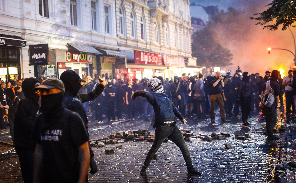 Politico: Рост цен грозит Европе массовыми протестами